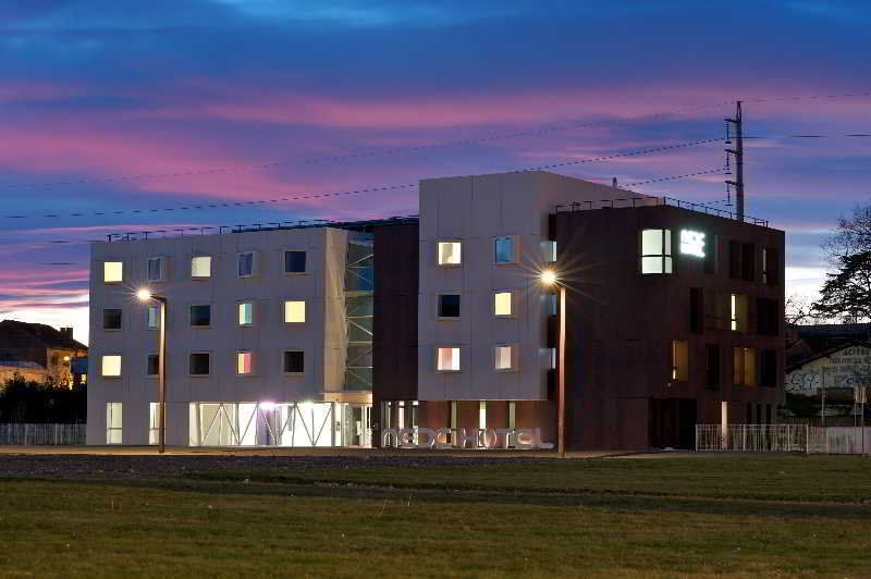 Nex Hotel